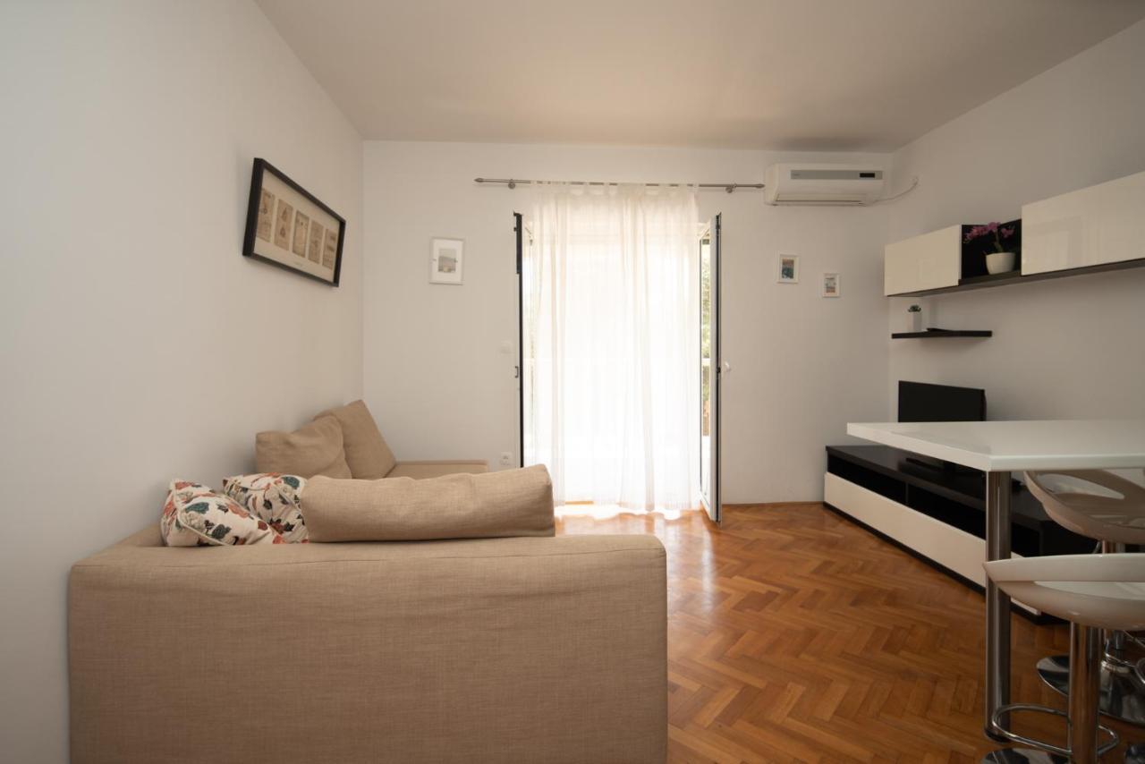Apartmani Mara Pakoštane Kültér fotó