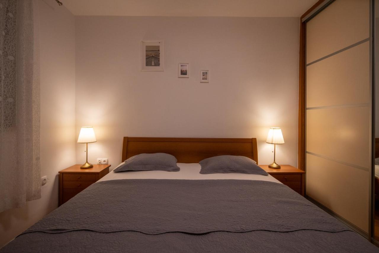 Apartmani Mara Pakoštane Kültér fotó