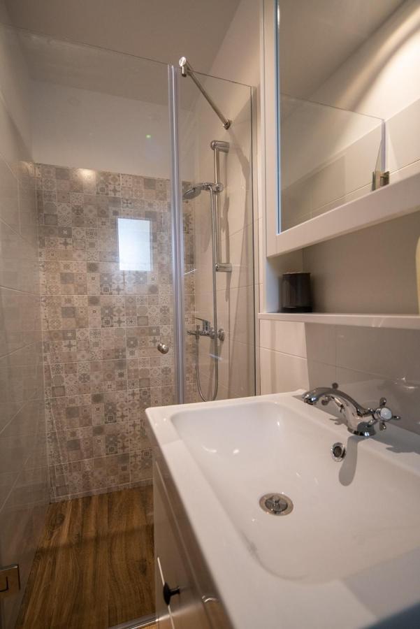Apartmani Mara Pakoštane Kültér fotó